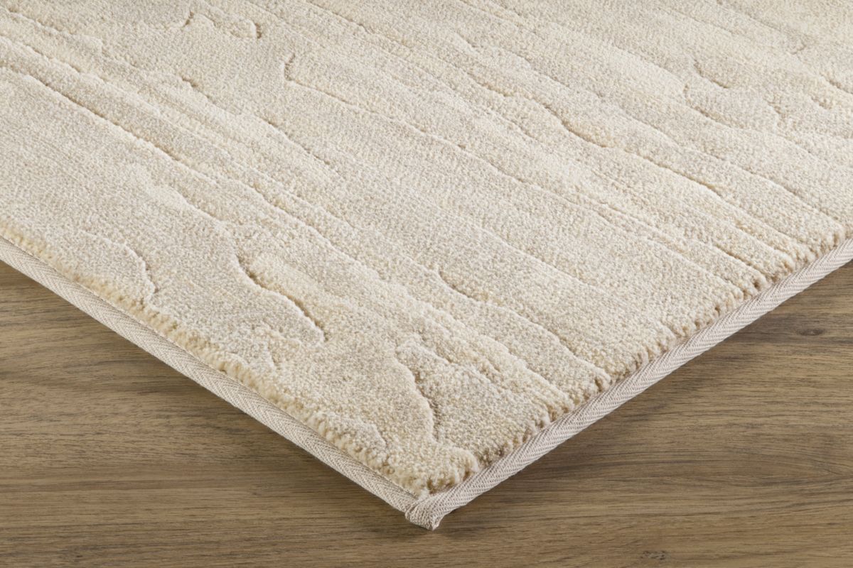 76 Ivory