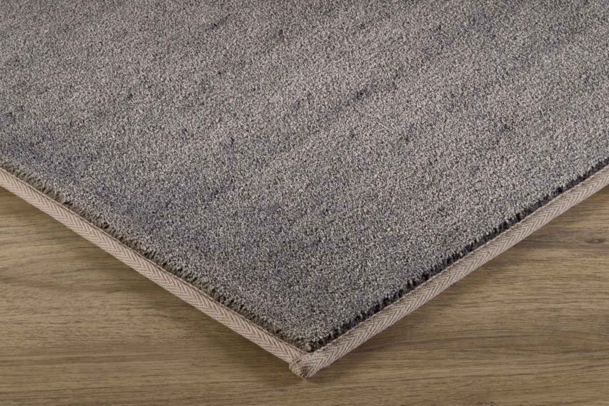 84 Graphite