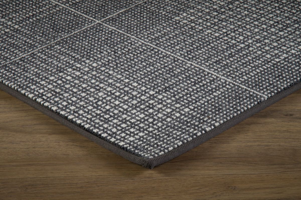 62 Charcoal/pearl